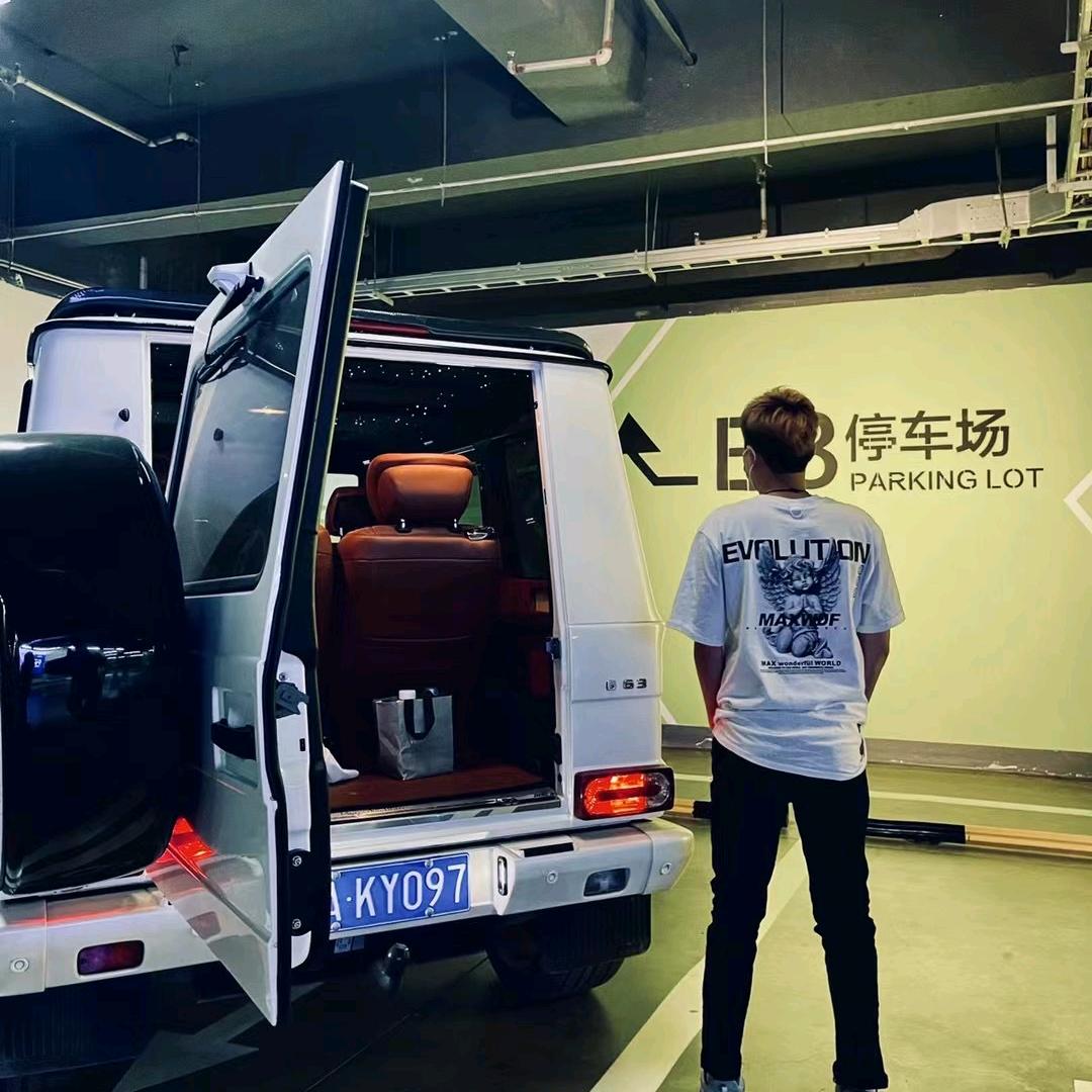 星驰名车.炆杰