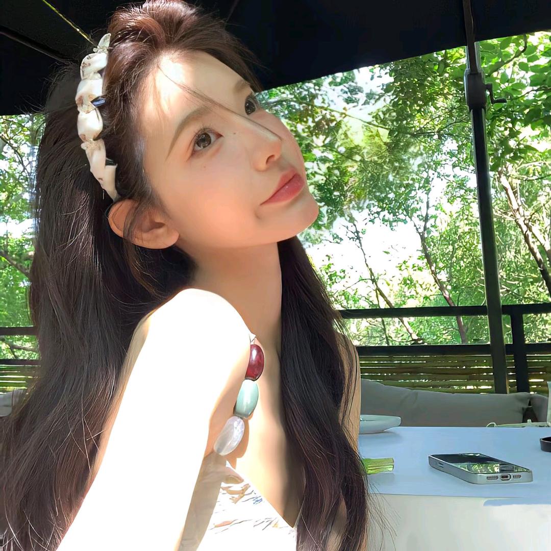 小椰子.