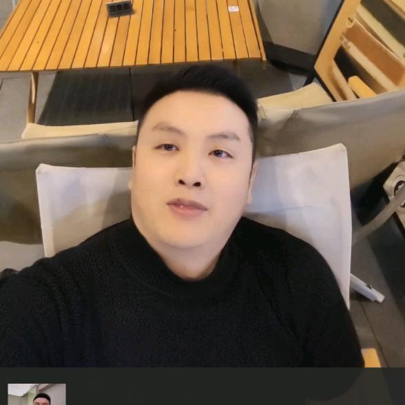 自嘲候爷