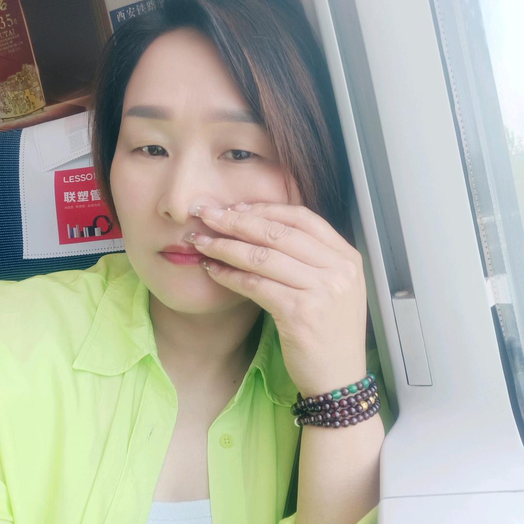 镇巴瑞鑫宸酒店