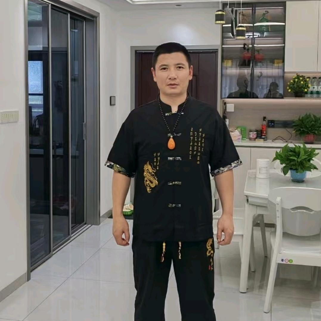 🦋ꦿ໊狼᭄🕊行天下᭄ꦿᩚ٭