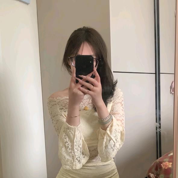 张闪闪