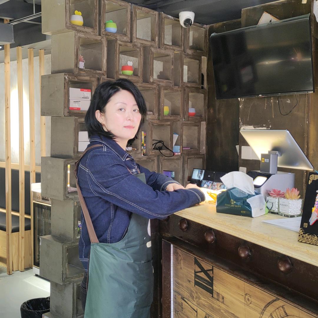 满渝悦重庆火锅孙姐