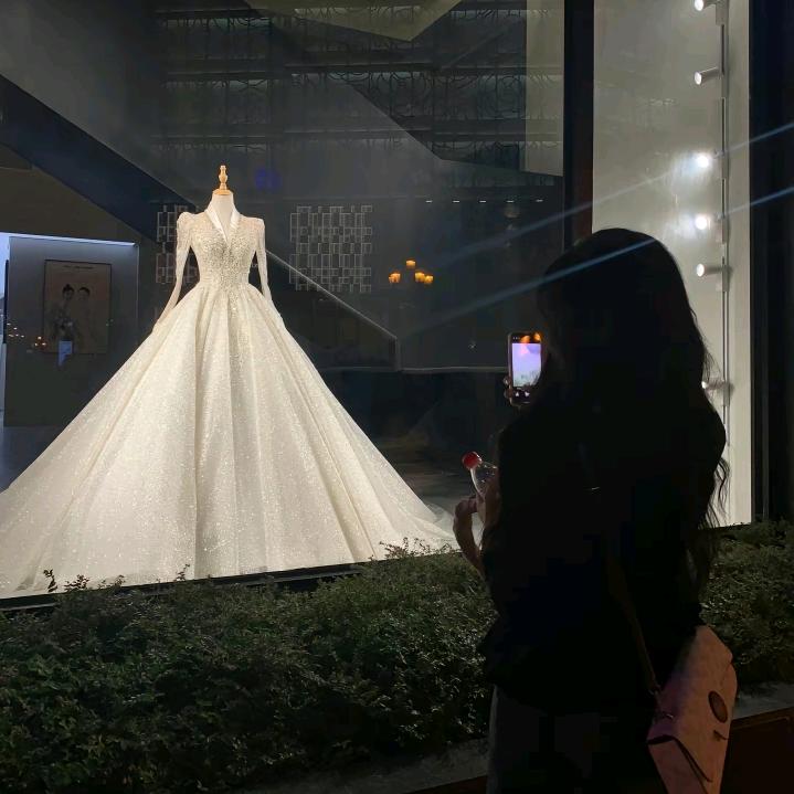 仁庆措姆