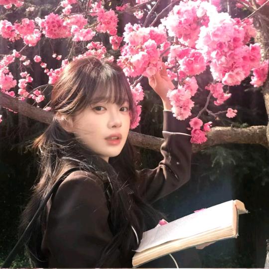 ꒰ঌ(˚小小园宝˚)໒꒱