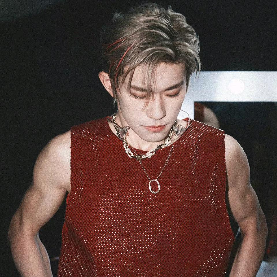 当一个快乐的仔仔呀