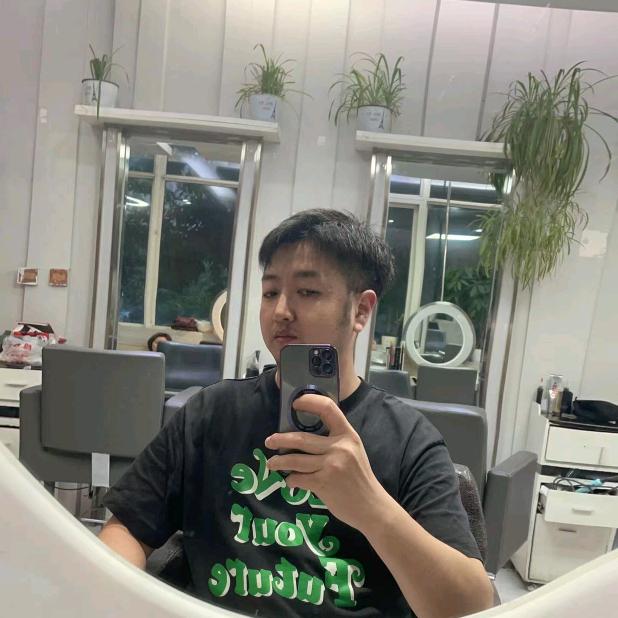 成都发型设计师晓哥