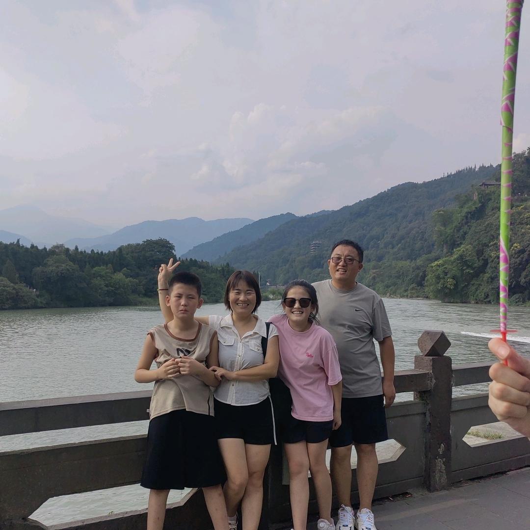 鑫长达道路划线标牌护栏