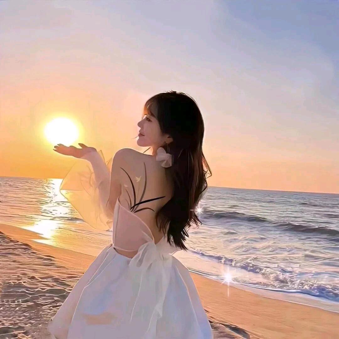 小柒月吖