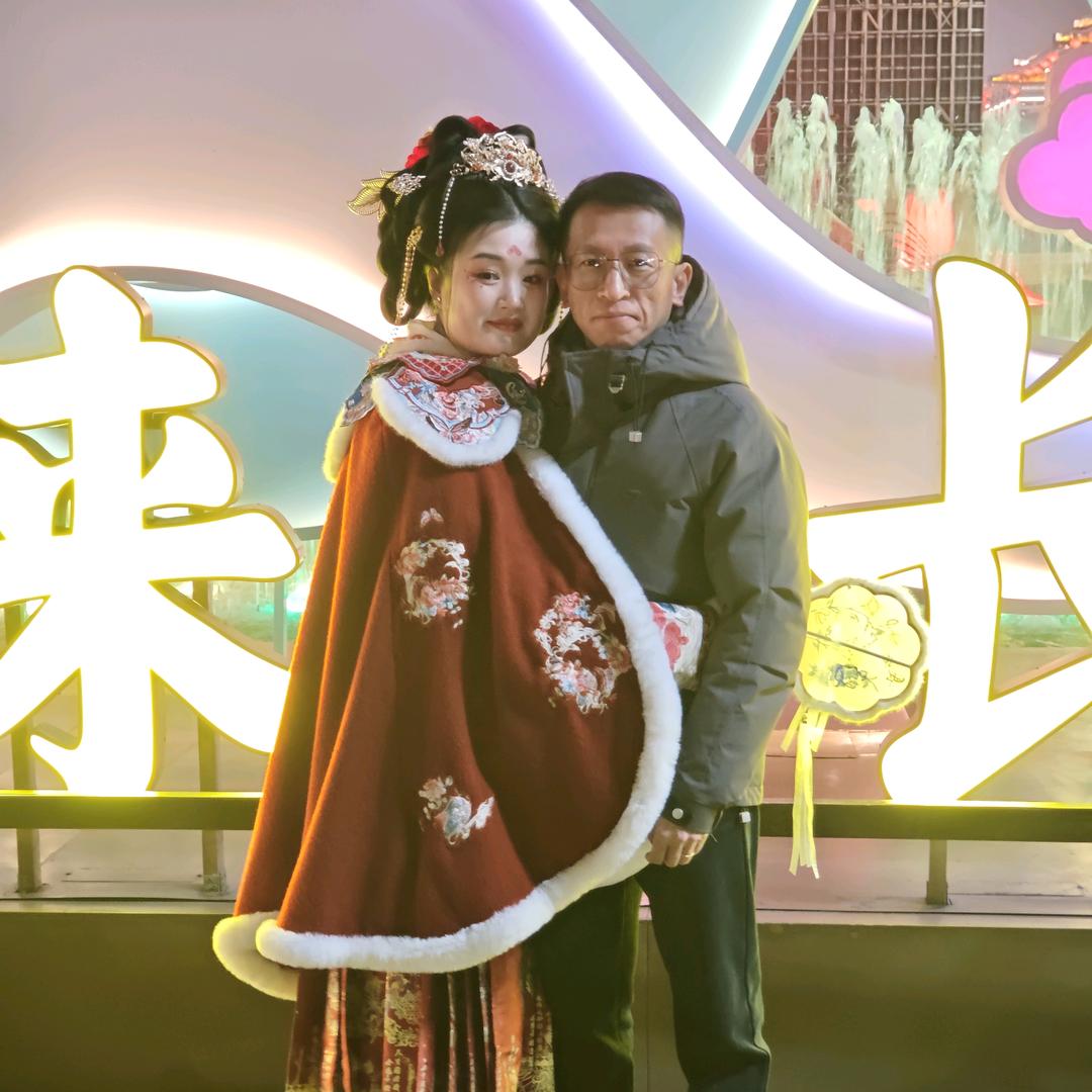 小雨吃饭