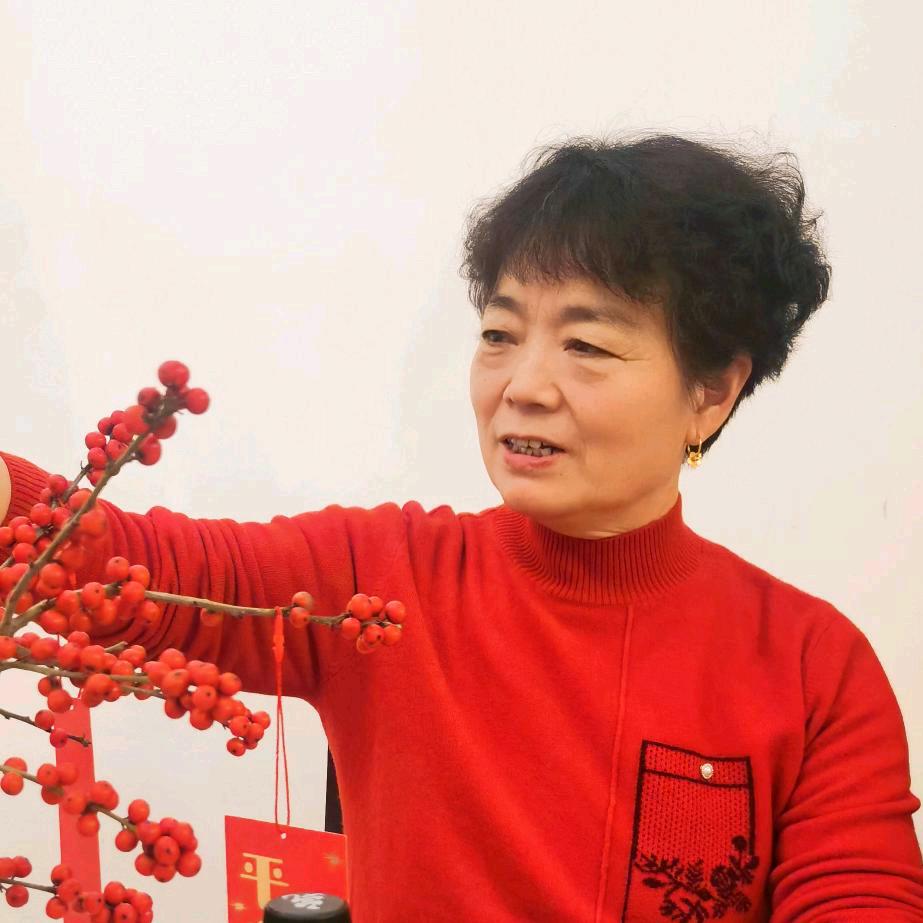 小至奶奶