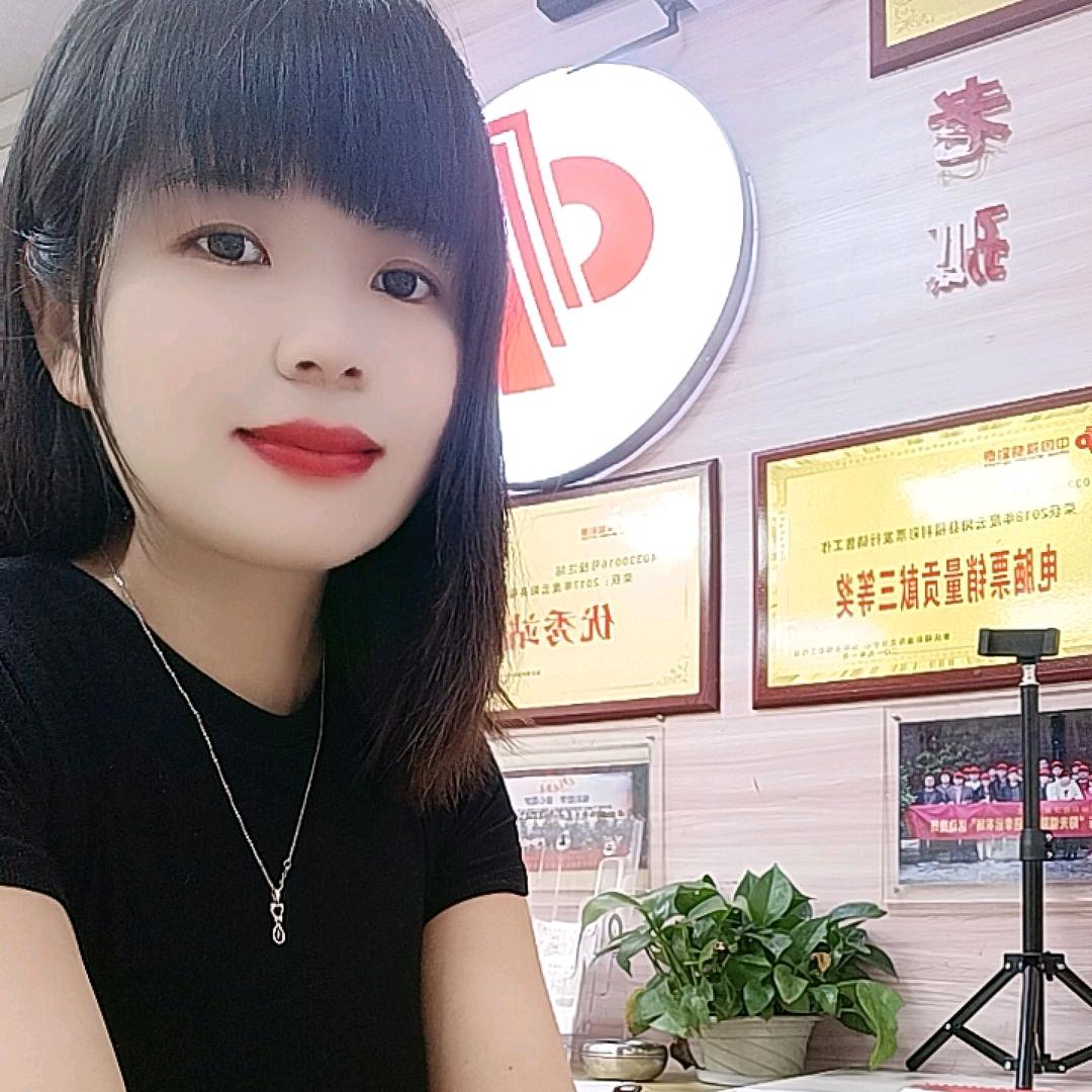 云阳卖福彩的小姐姐