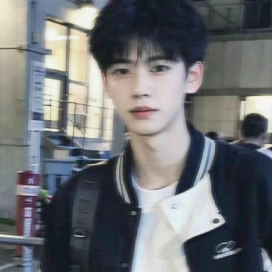 @Yyyyy银