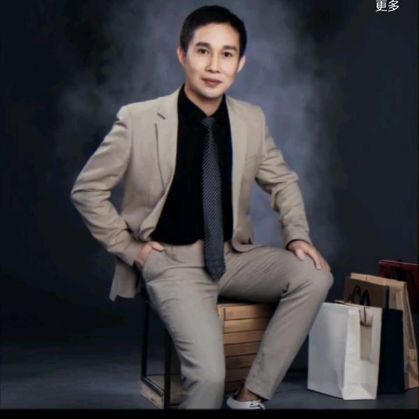 青岛装修工长宁哥