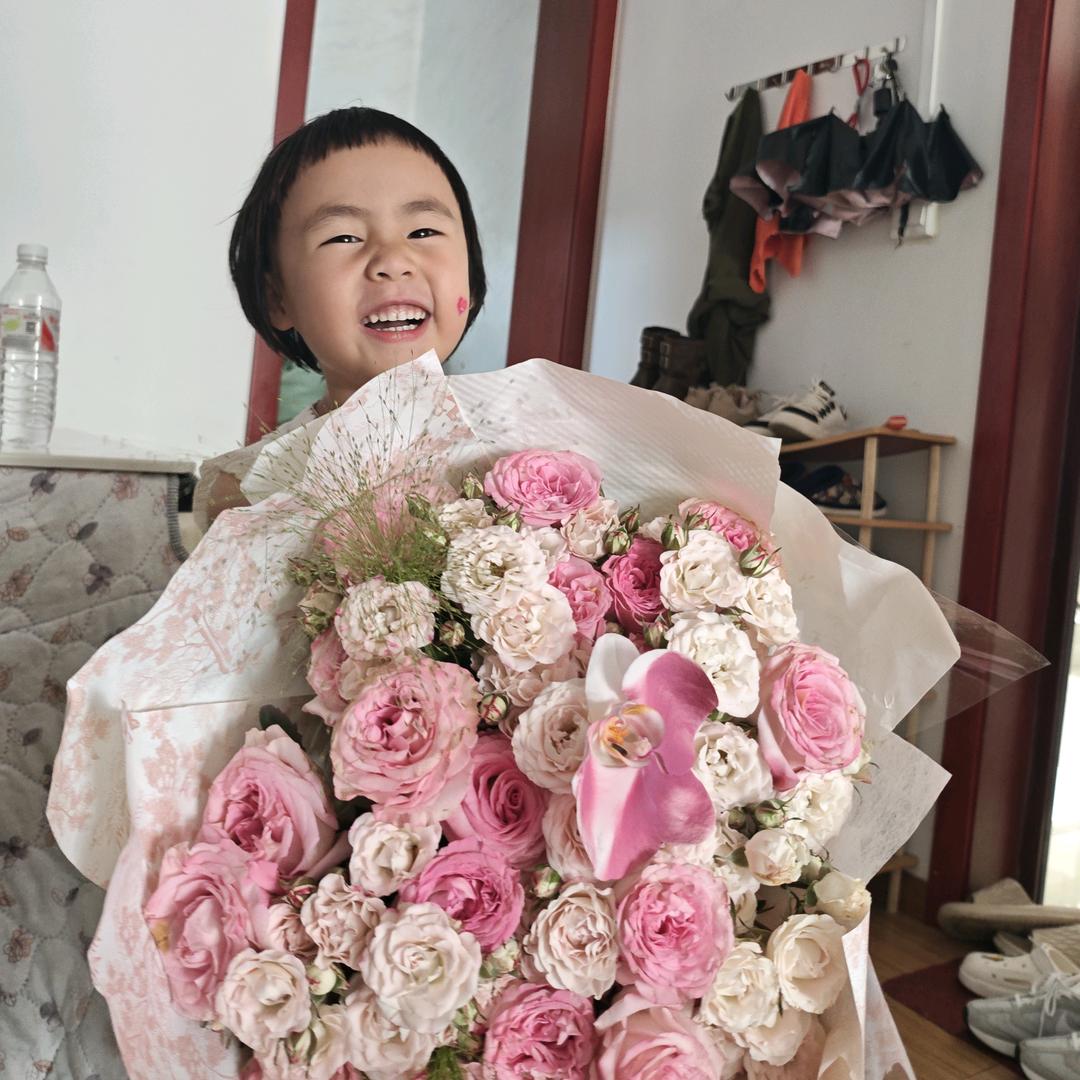 一只小狗懿