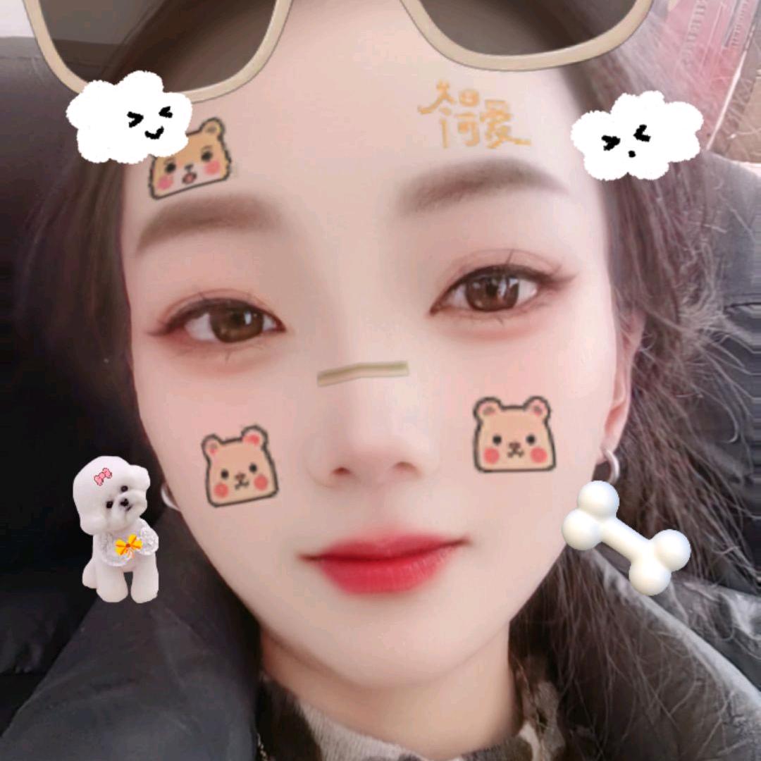 喜欢喝哇哈哈的系萌妞