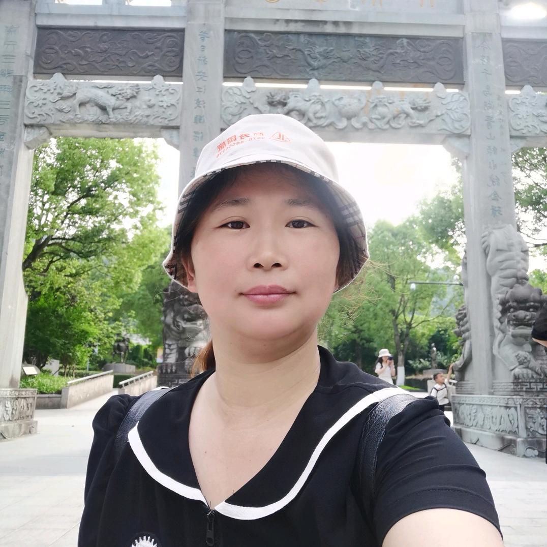 开心姐。