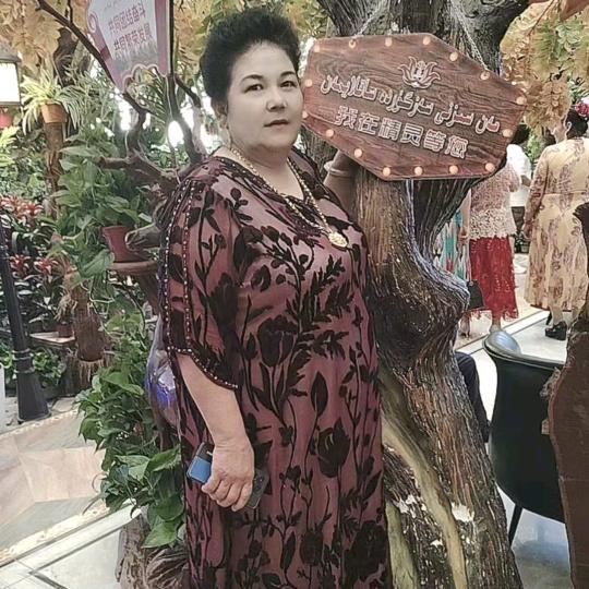 用户8505035959309