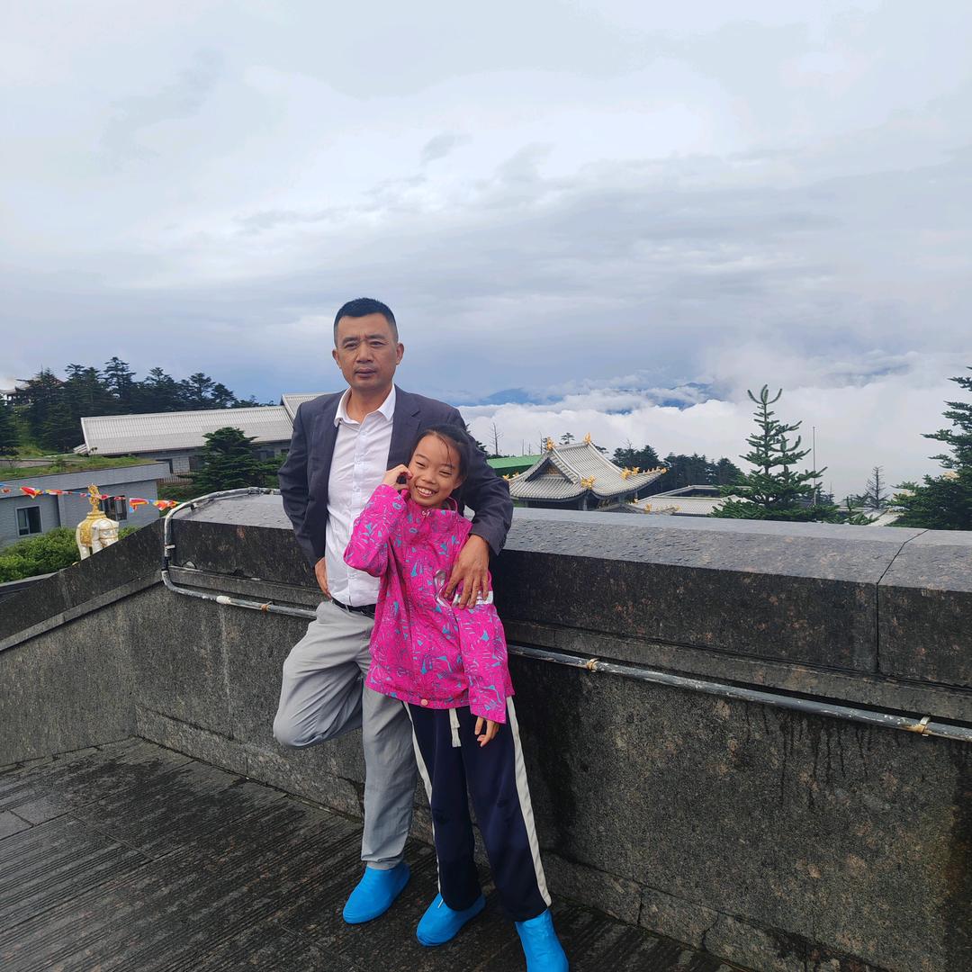 威远阿尔卑斯系统门窗一老曹