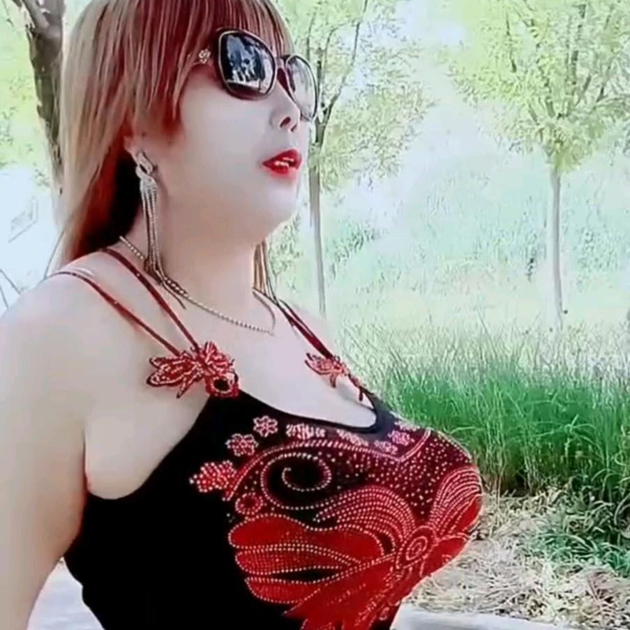一生只靠自己的单身女人