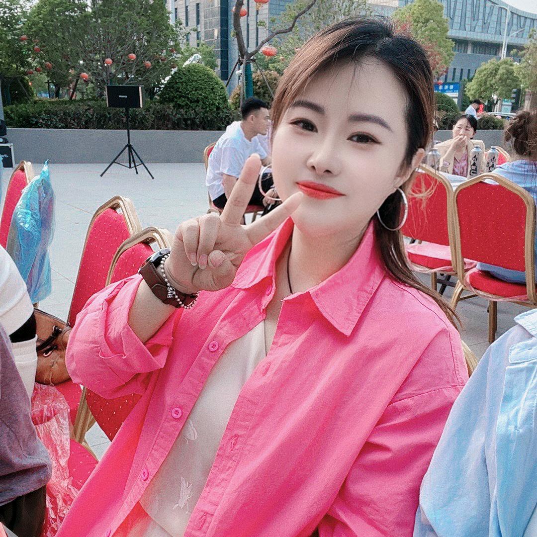 老阿姨   滨海房产中介