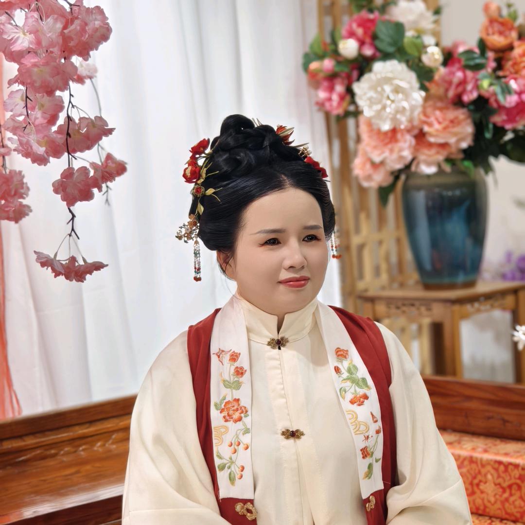 明月讲故事