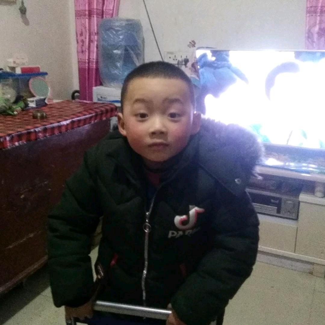 天天酷跑。在外想你。