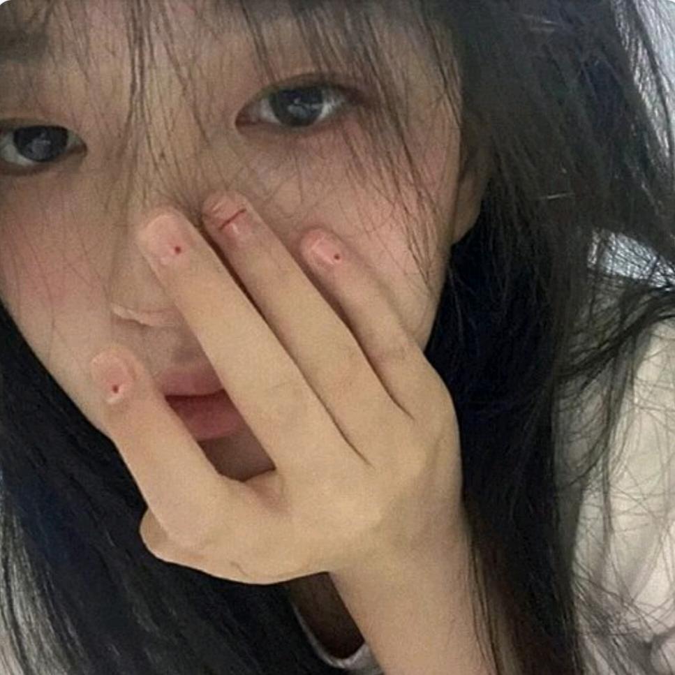 小尾巴花
