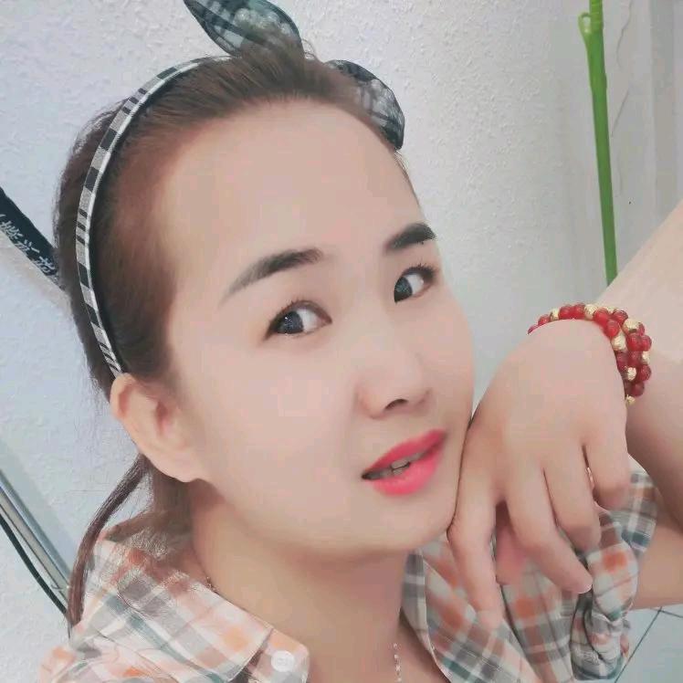 小白杨服装店