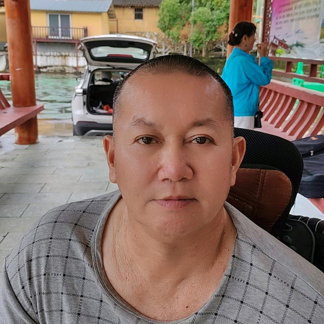 身残志坚
