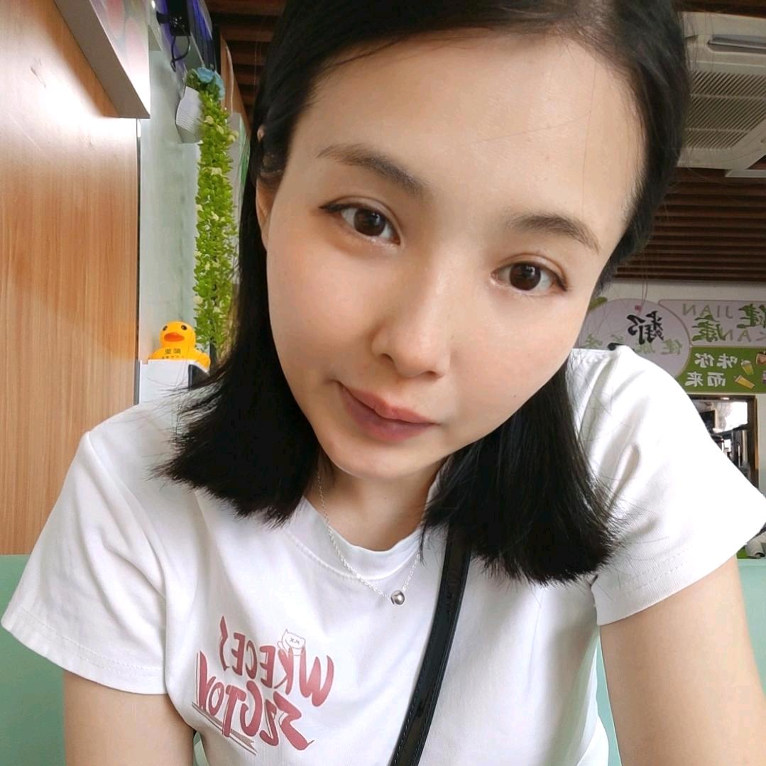 蓓