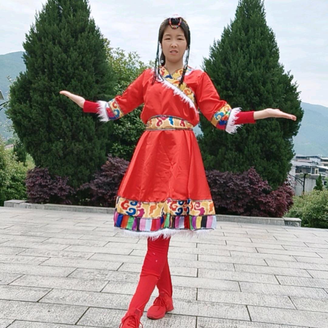 田缘英