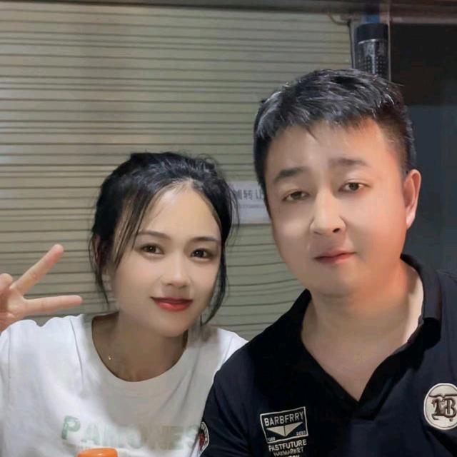 襄阳大众麻辣烫，比亚迪店，炒菜烤鱼火锅