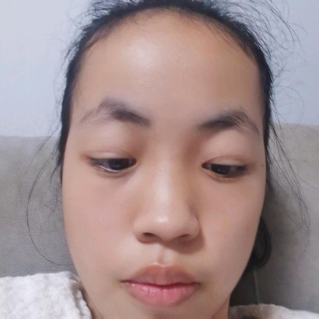 李芷菡头像