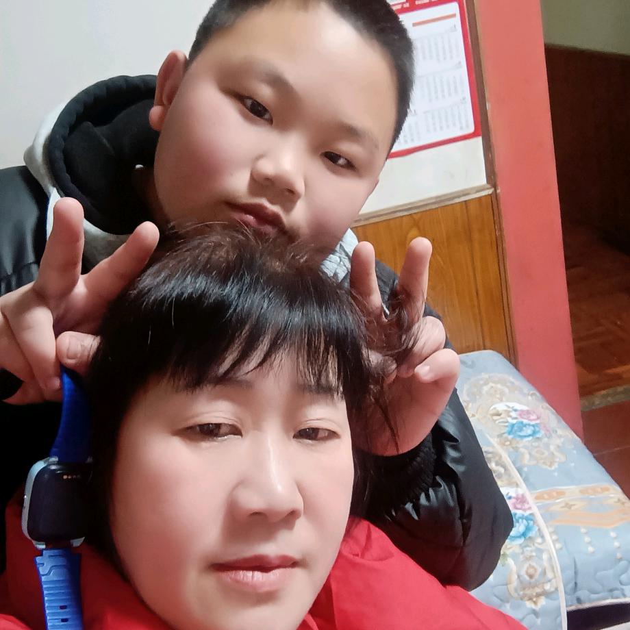 亚亚，专做香肠，水饺，腊制品