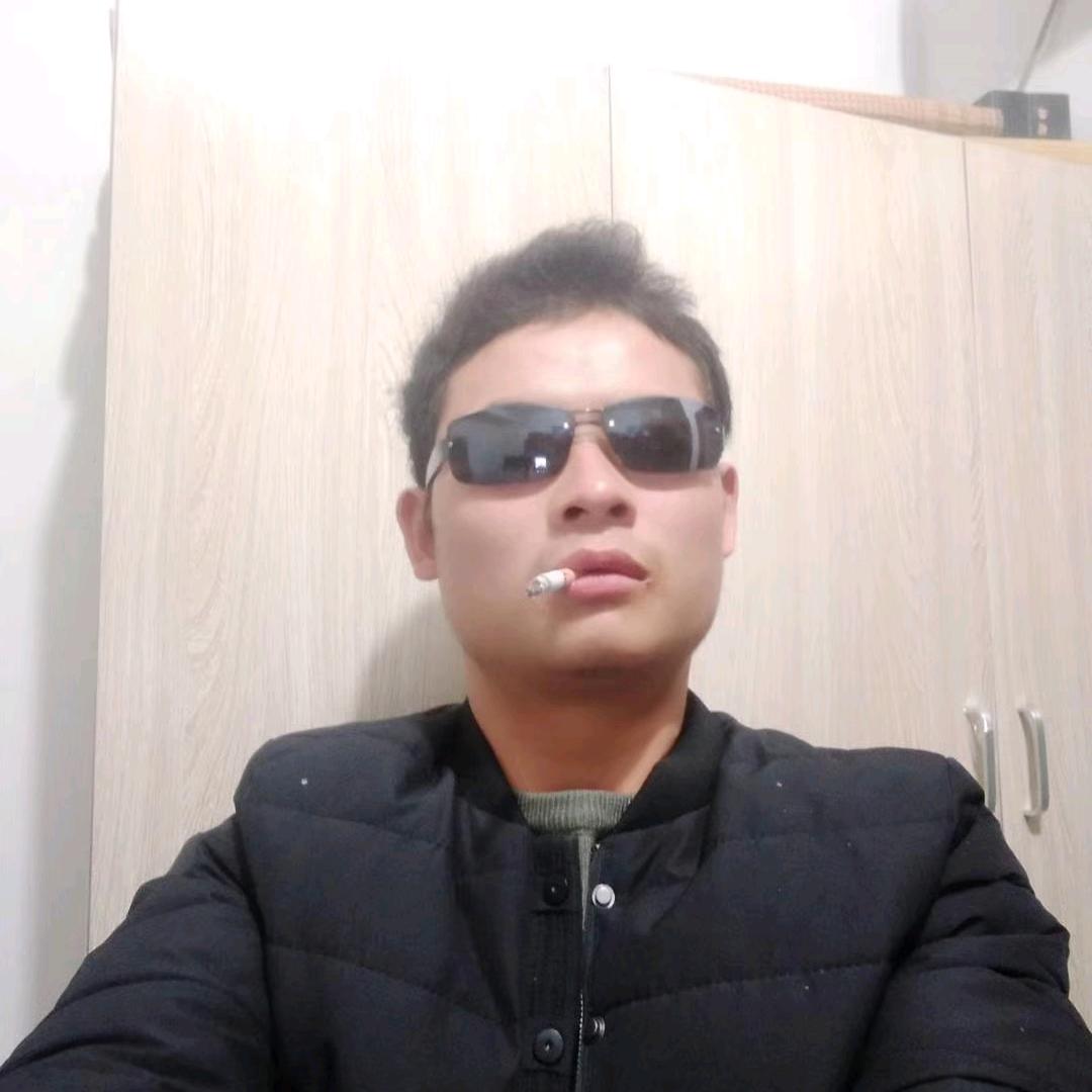 郭伟忠，喜欢一个女孩