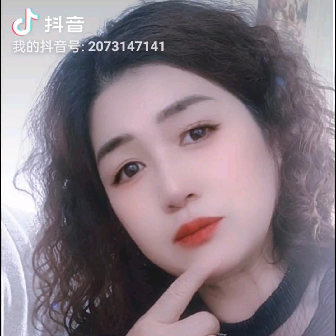 雨中漫步🌸