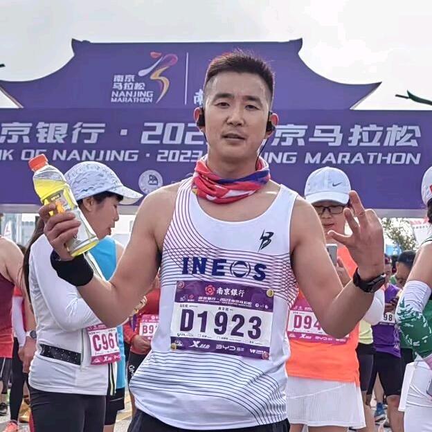 永不停歇的林哥