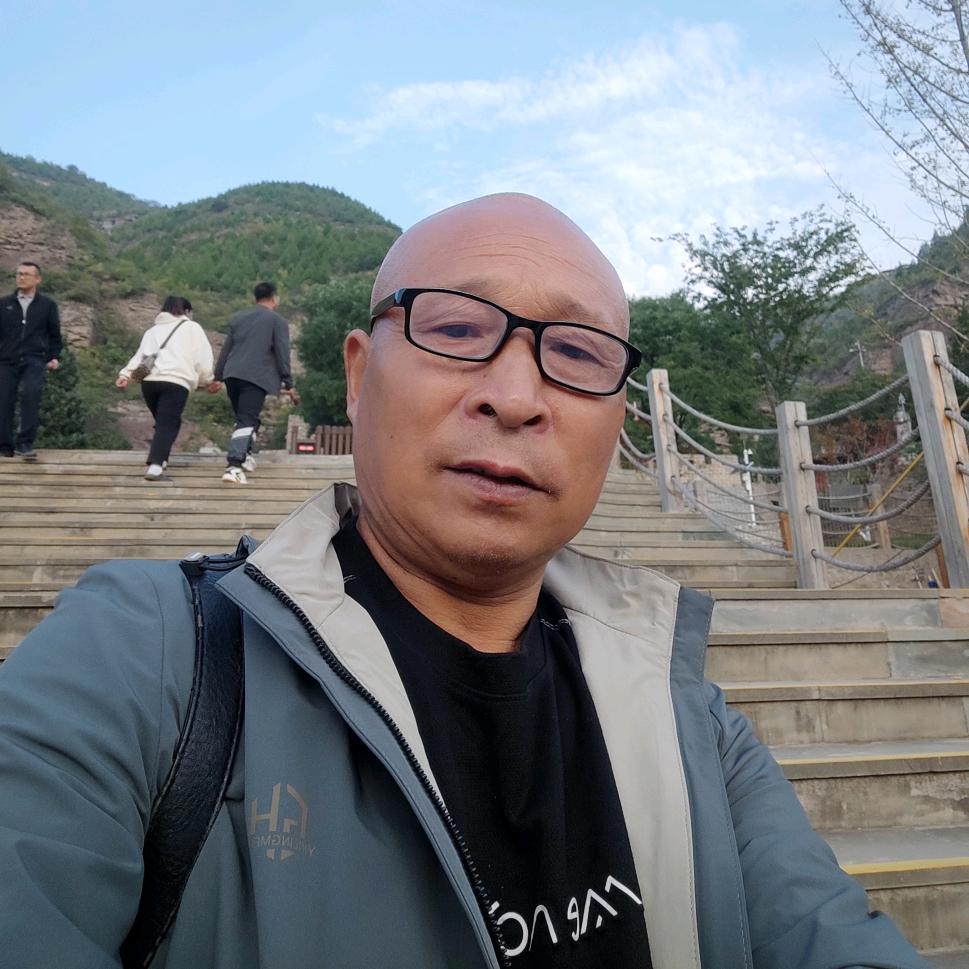 务实哥