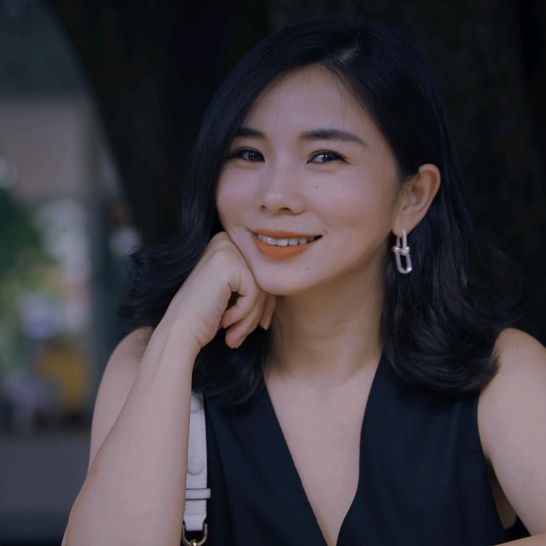 李李  李小姐