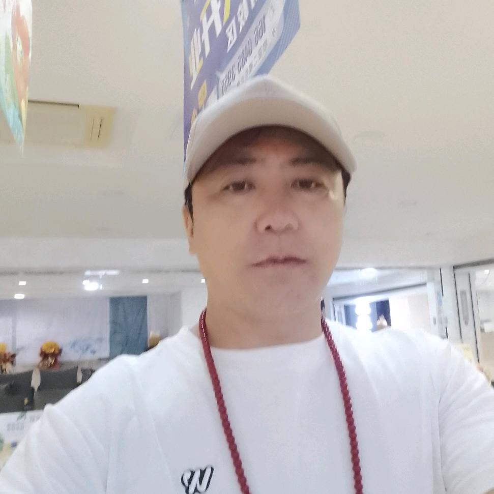 歌星少爷_