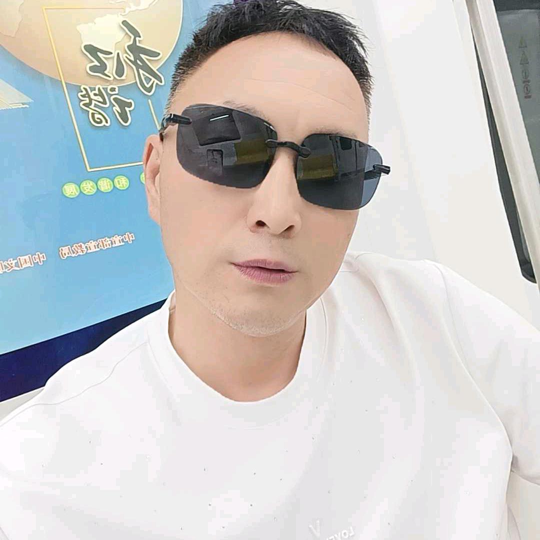 坚强👍👊
