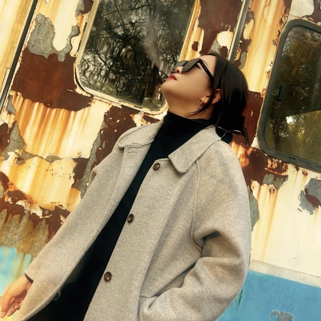 周周不吃葱᯽ྀི