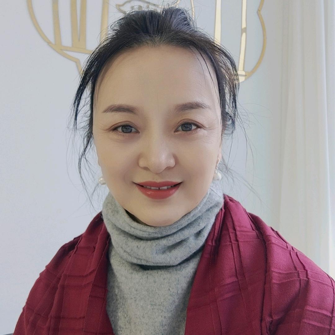 我是@芳姐