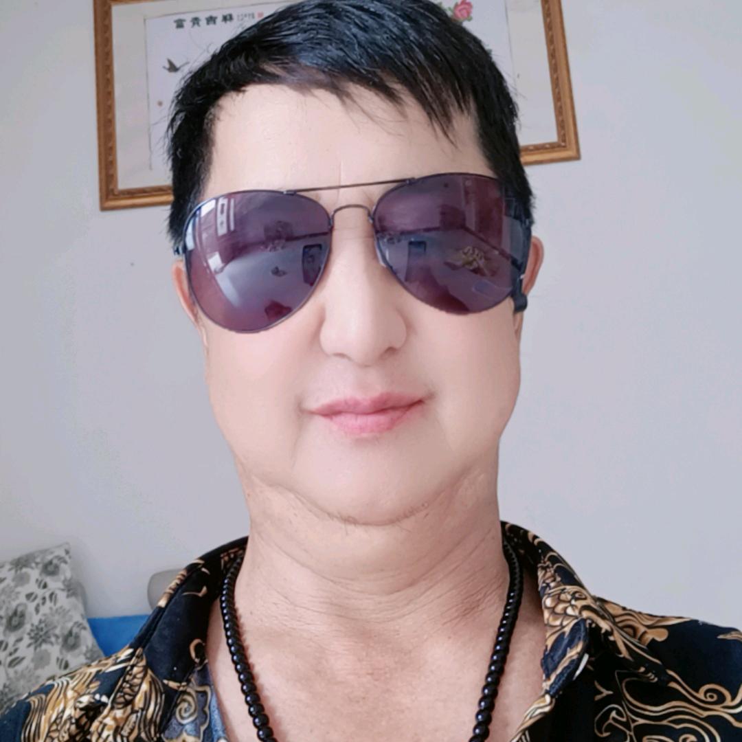 正能量龙哥