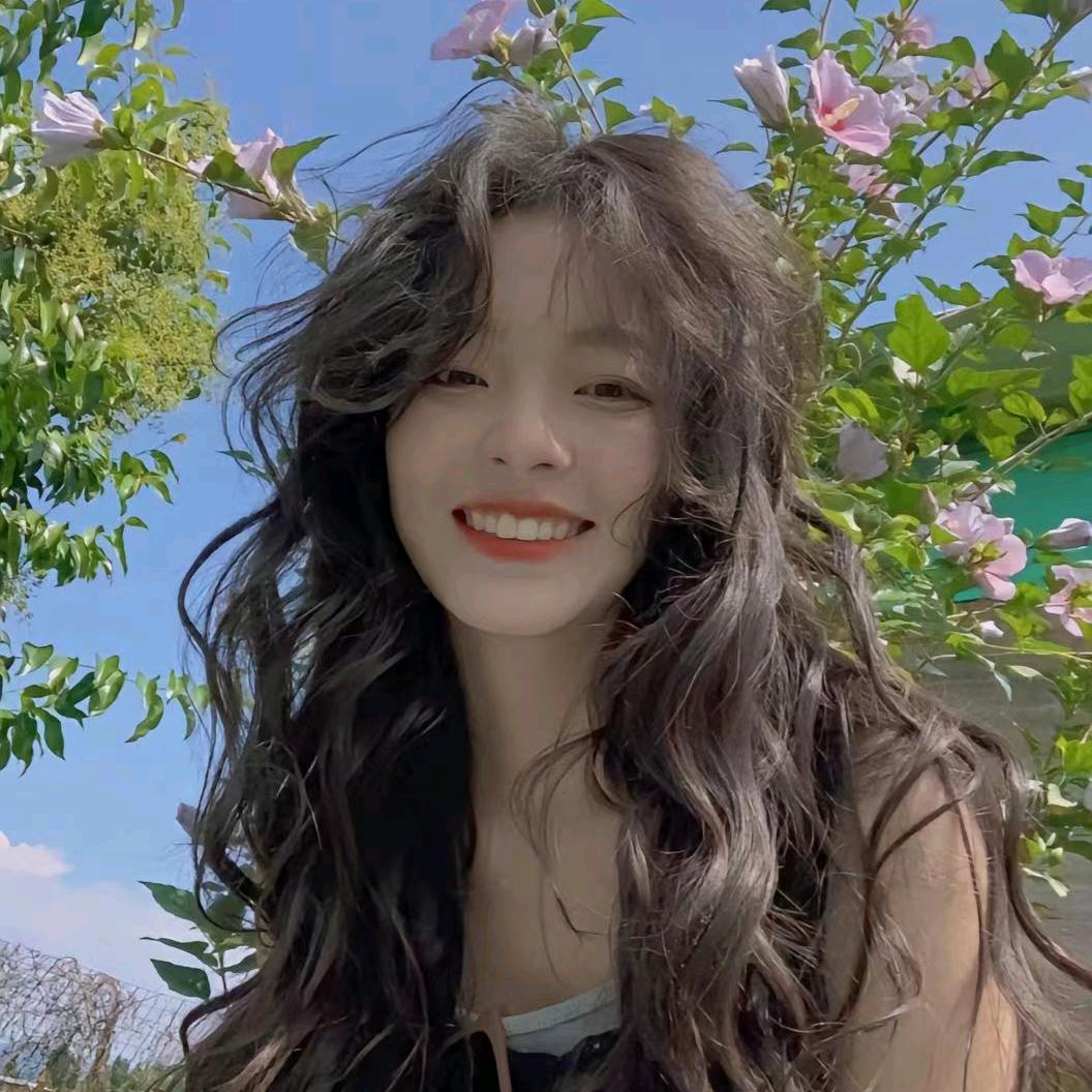 ᗤ年糕不糕冷˃ʍ˂