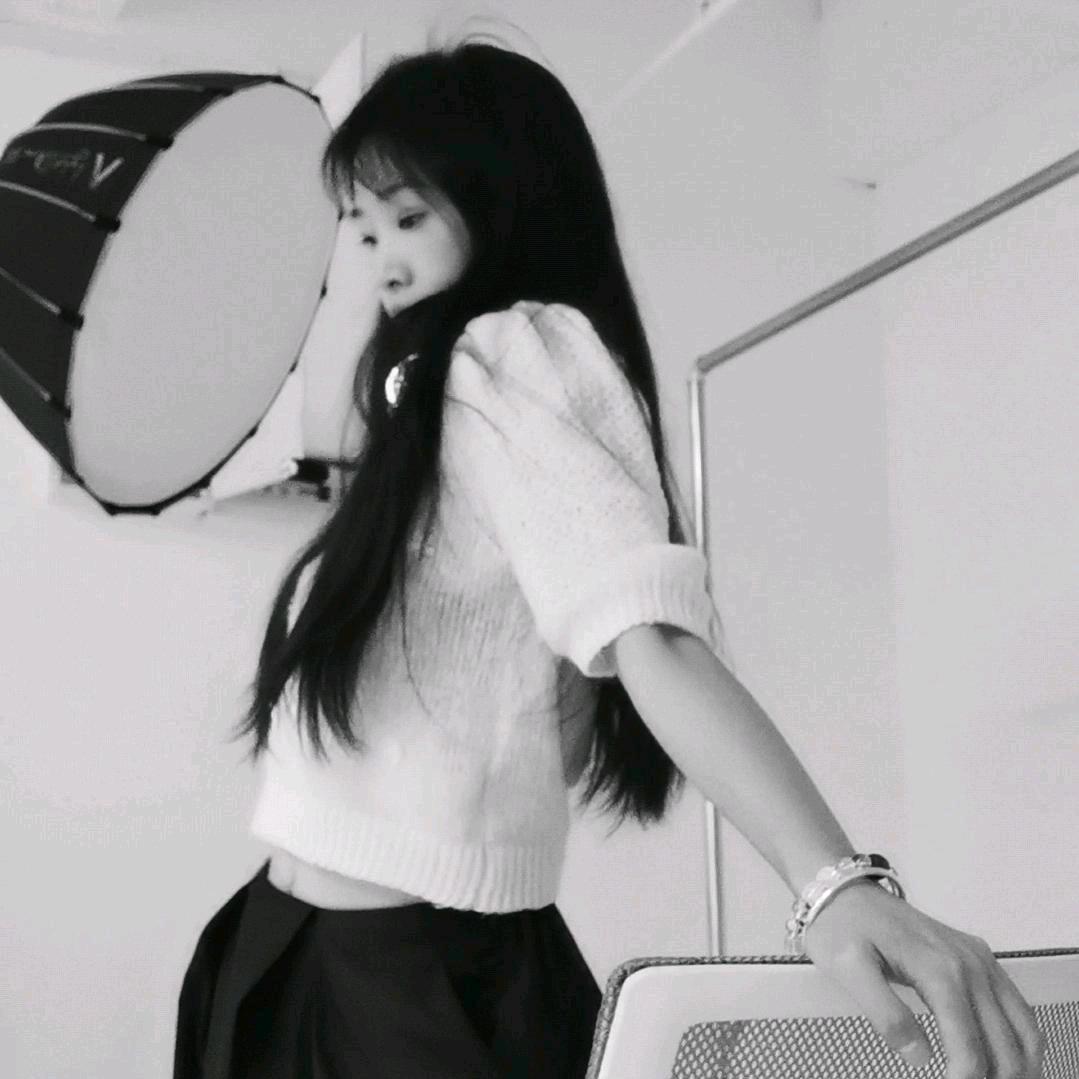 zh^ω^*阿久
