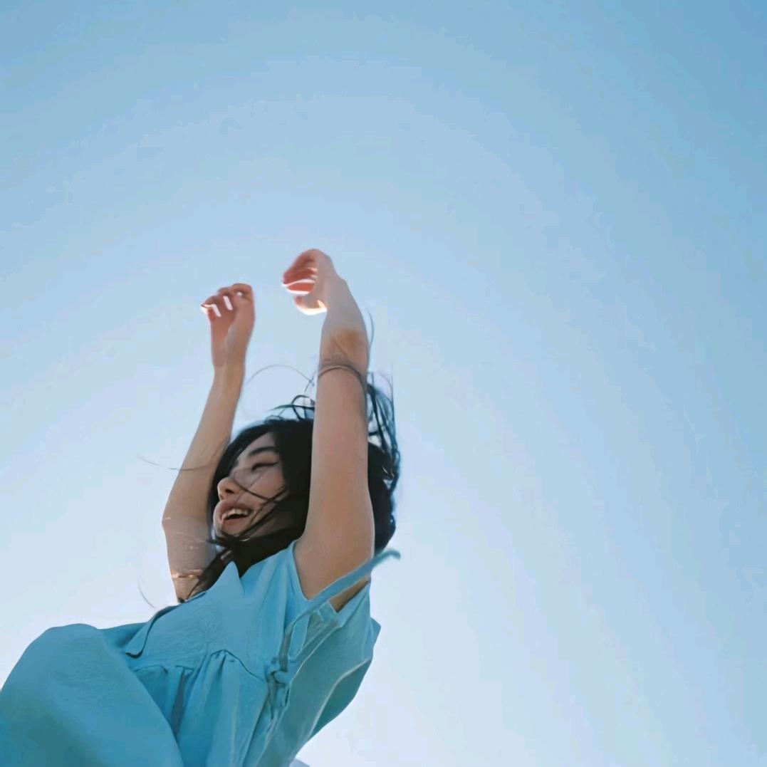 -小 情 緒.🖇️