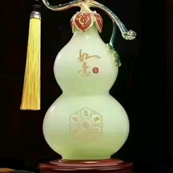 易缘津仪