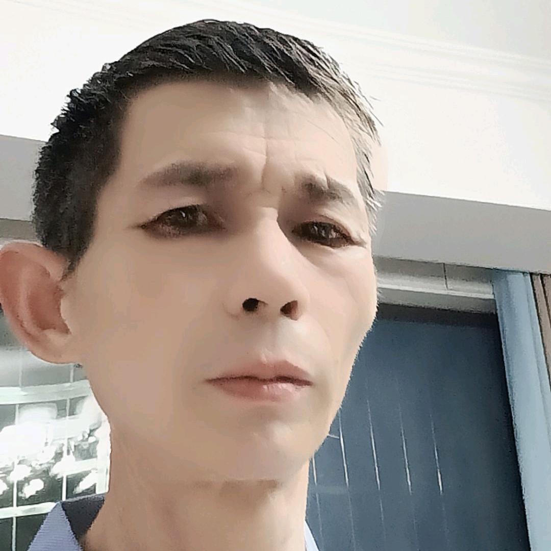 胡小平